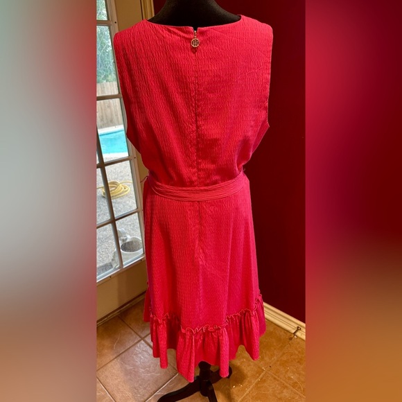 Tommy Hilfiger Pink Textured Sleeveless Belted Dress Size 14 Ruffle Hem - Picture 8 of 10